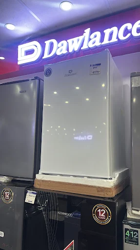 Dawlance Mini Fridge Display